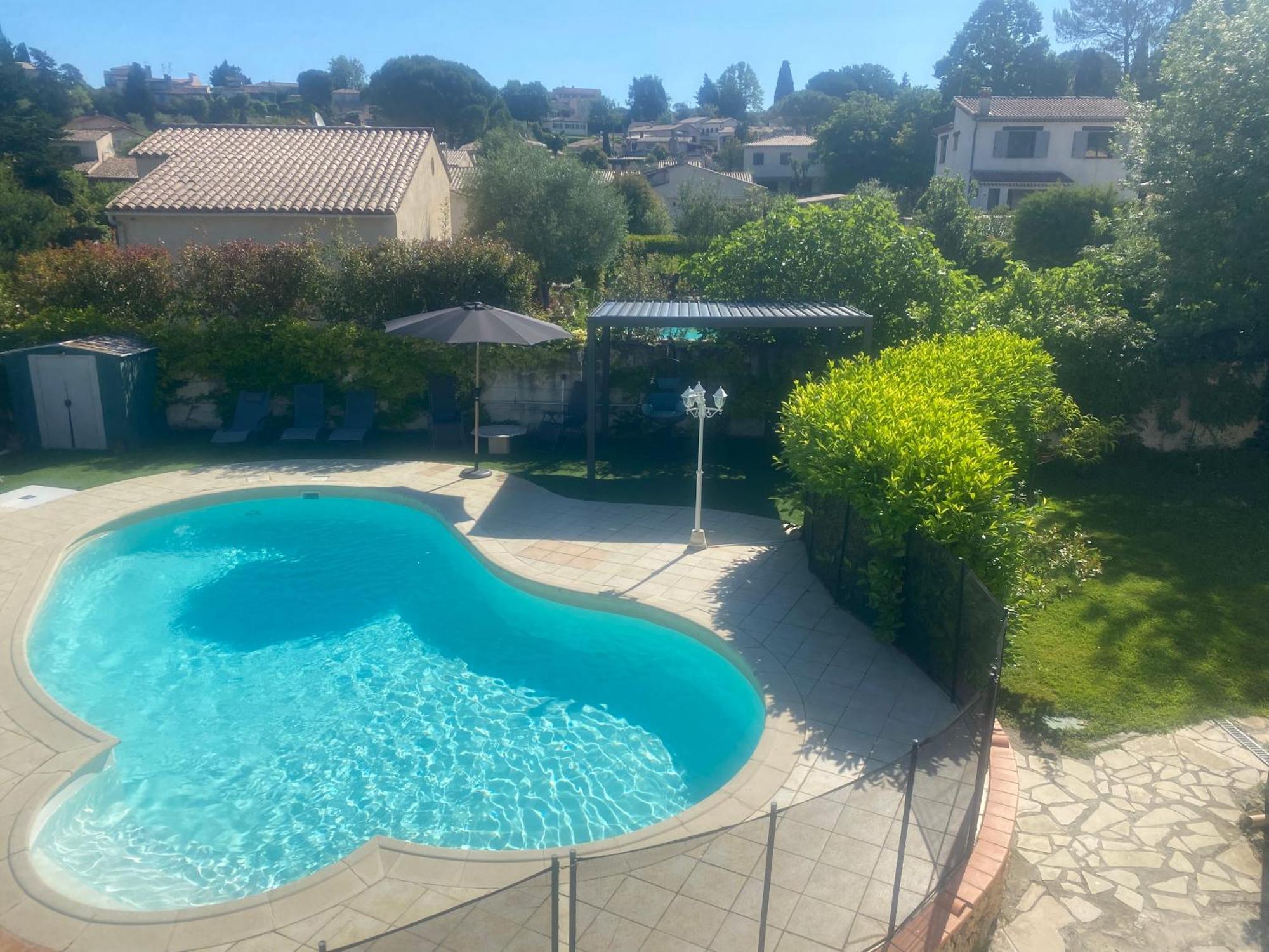 Studio Climatise Avec Piscine Et Jardin 卢贝新城 外观 照片